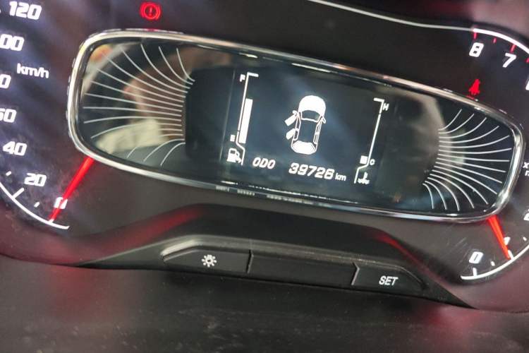 Used Baojun 510 2019 1.5L Manual Prestige Version China V Emission Standard Odometer Close Up