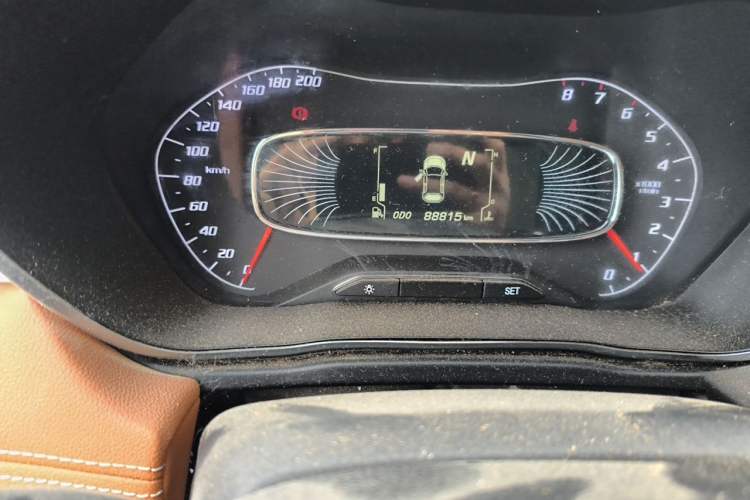 Used Baojun 510 2019 1.5L Automatic Premium Version National V Odometer Close Up