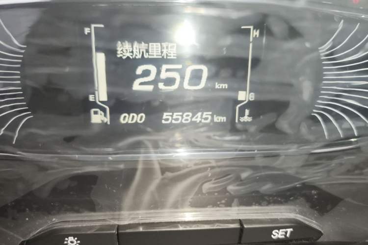 Used Baojun 510 2019 1.5L Manual Enjoyment Model 77kW China VI Emission Standard Odometer Close Up
