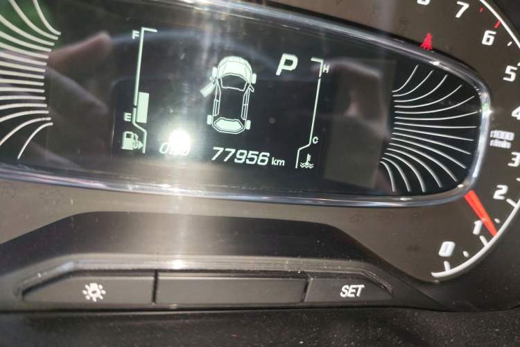 Used Baojun 510 2019 1.5L CVT Enjoyment Model China VI Emission Standard Odometer Close Up
