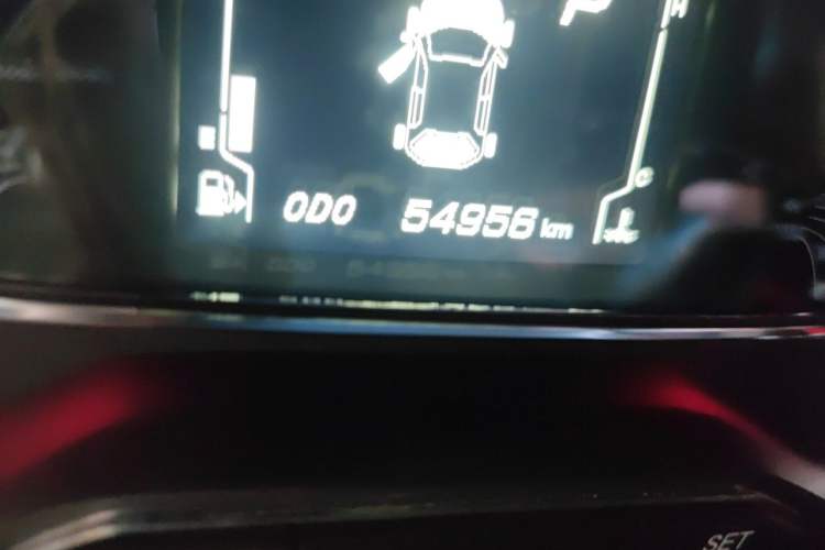 Used Baojun 510 2019 1.5L CVT Enjoyment Model China VI Emission Standard Odometer Close Up