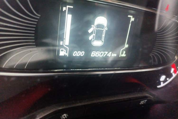 Used Baojun 510 2019 1.5L Manual Enjoyment Model 77kW China VI Emission Standard Odometer Close Up