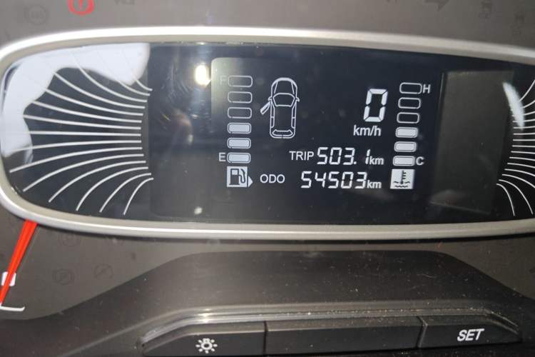 Used Baojun 510 2019 1.5L Manual Jingxiang Model 73kW China VI Emission Standard Odometer Close Up