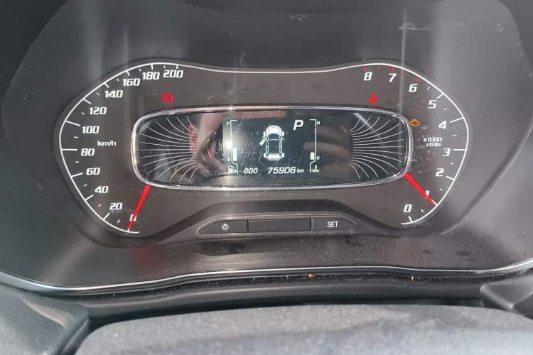 Used Baojun 510 2019 1.5L CVT Enjoyment Model China VI Emission Standard Odometer Close Up