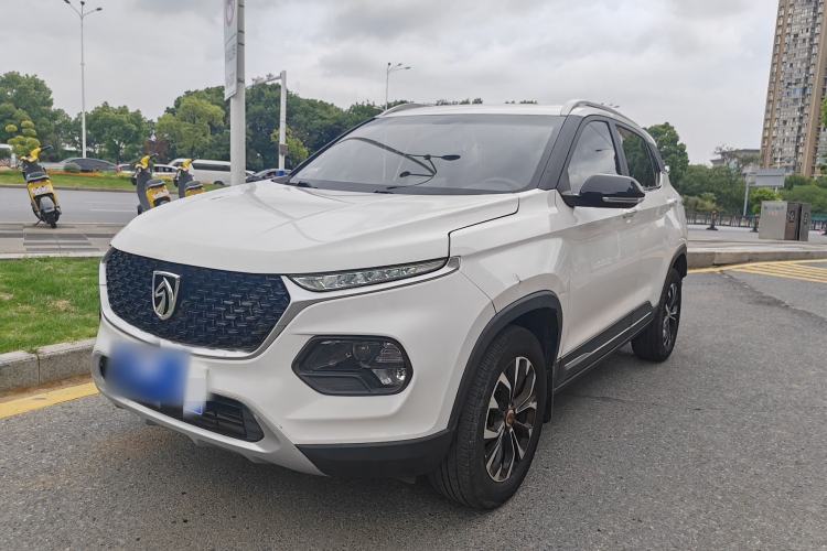 Used Baojun 510 2019 1.5L Automatic Premium Version National V Guazi used car, China used car export, Used car for sale, Used cars, Cheapest cars for sale