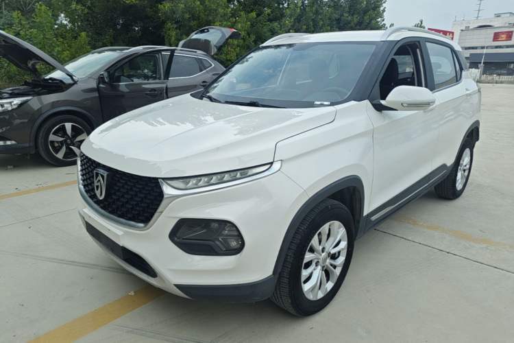 Used Baojun 510 2019 1.5L Manual Enjoyment Model 77kW China VI Emission Standard Guazi used car, China used car export, Used car for sale, Used Baojun cars, Cheapest cars for sale