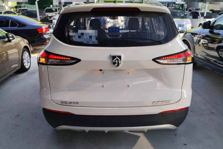 Used Baojun 510 2019 1.5L Manual Jingxiang Model 73kW China VI Emission Standard Rear