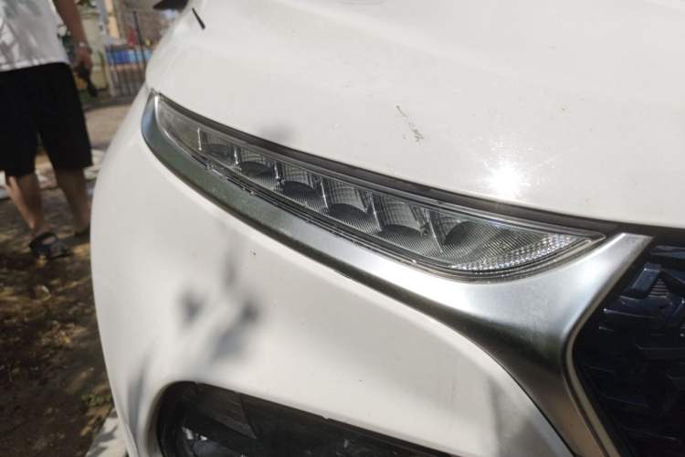 Used Baojun 510 2019 1.5L Manual Enjoyment Model China V Right Front Headlight