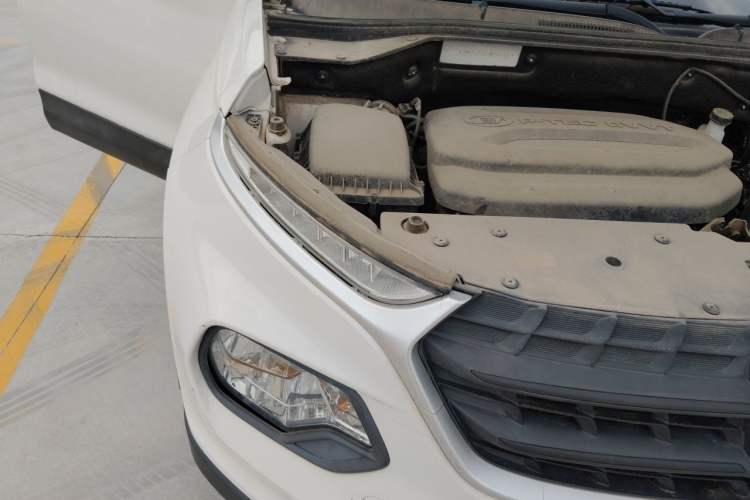 Used Baojun 510 2019 1.5L Manual Jingxiang Model 73kW China VI Emission Standard Right Front Headlight