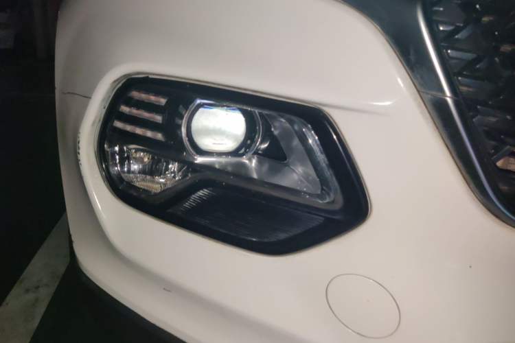 Used Baojun 510 2019 1.5L Automatic Prestige Edition China V Right Front Headlight