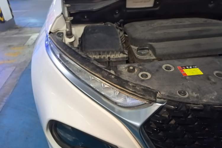 Used Baojun 510 2019 1.5L Automatic Enjoyment Model China V Emission Standard Right Front Headlight