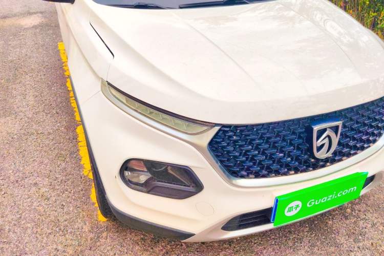 Used Baojun 510 2019 1.5L CVT Enjoyment Model China VI Emission Standard Right Front Headlight