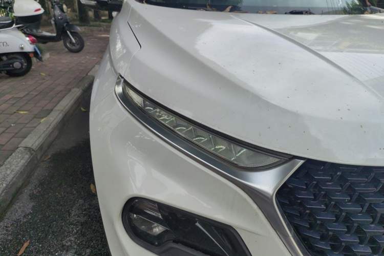Used Baojun 510 2019 1.5L Automatic Premium Version National V Right Front Headlight