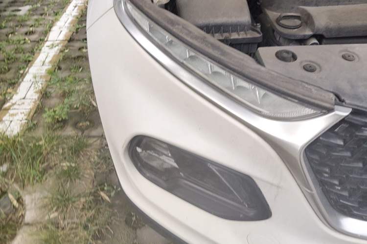 Used Baojun 510 2019 1.5L CVT Enjoyment Model China VI Emission Standard Right Front Headlight