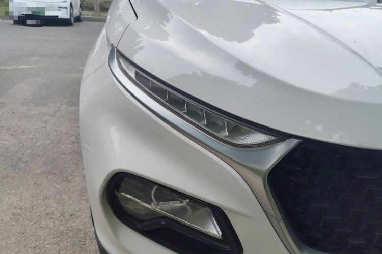 Used Baojun 510 2019 1.5L Automatic Prestige Edition China V Right Front Headlight
