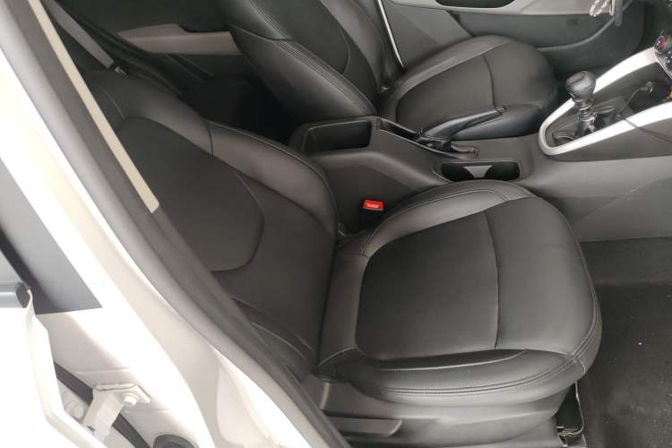 Used Baojun 510 2019 1.5L Manual Jingxiang Model 77kW China VI Emission Standard Right Front Seat