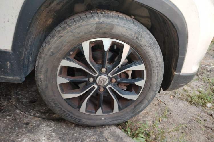 Used Baojun 510 2019 1.5L Manual Jingxiang Model China V Emission Standard Right Front Wheel Hub