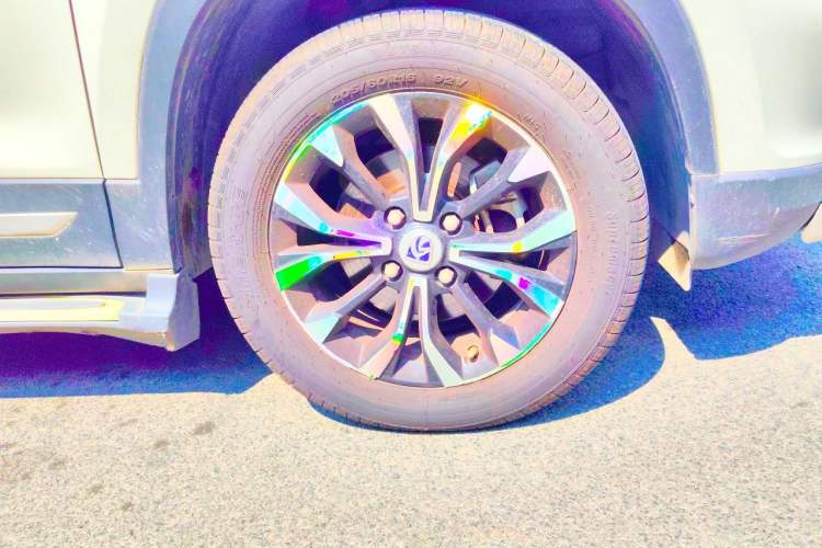 Used Baojun 510 2019 1.5L Manual Prestige Version China V Emission Standard Right Front Wheel Hub