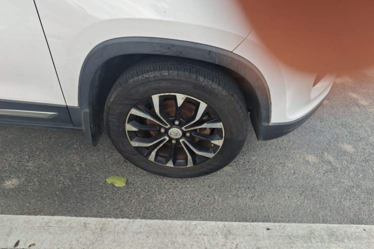 Used Baojun 510 2019 1.5L Manual Prestige Version China V Emission Standard Right Front Wheel Hub