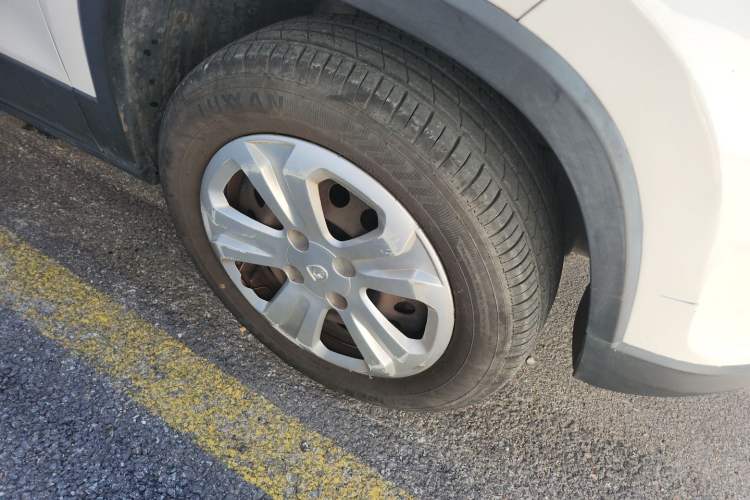 Used Baojun 510 2019 1.5L Manual Jingxiang Model 77kW China VI Emission Standard Right Front Wheel Hub