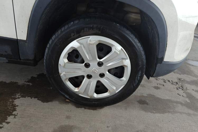 Used Baojun 510 2019 1.5L Manual Jingxiang Model 73kW China VI Emission Standard Right Front Wheel Hub