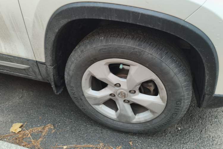 Used Baojun 510 2019 1.5L Manual Enjoyment Model 77kW China VI Emission Standard Right Front Wheel Hub