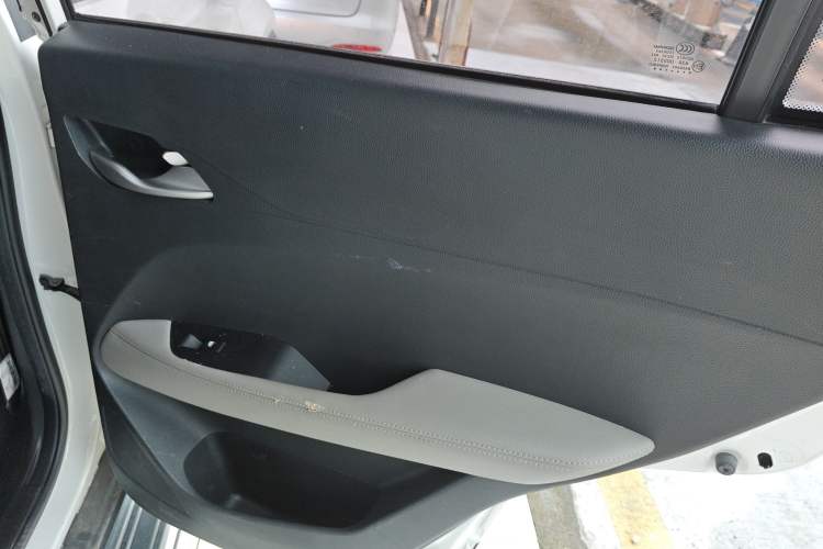 Used Baojun 510 2019 1.5L CVT Enjoyment Model China VI Emission Standard Right Rear Door Interior