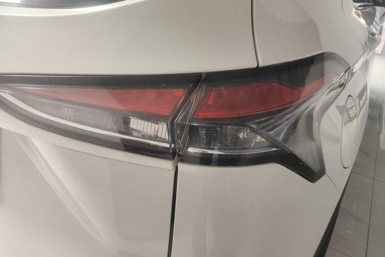 Used Baojun 510 2019 1.5L Manual Enjoyment Model 77kW China VI Emission Standard Right Rear Taillight