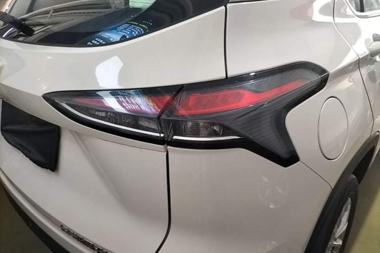 Used Baojun 510 2019 1.5L CVT Enjoyment Model China VI Emission Standard Right Rear Taillight