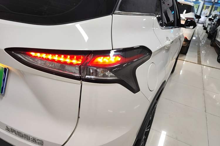 Used Baojun 510 2019 1.5L Automatic Premium Version National V Right Rear Taillight