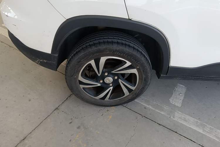 Used Baojun 510 2019 1.5L CVT Enjoyment Model China VI Emission Standard Right Rear Wheel Hub