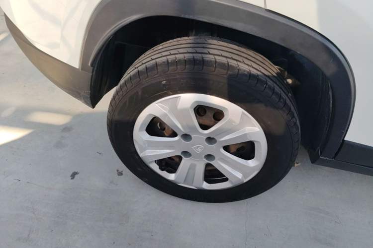 Used Baojun 510 2019 1.5L Manual Jingxiang Model 73kW China VI Emission Standard Right Rear Wheel Hub