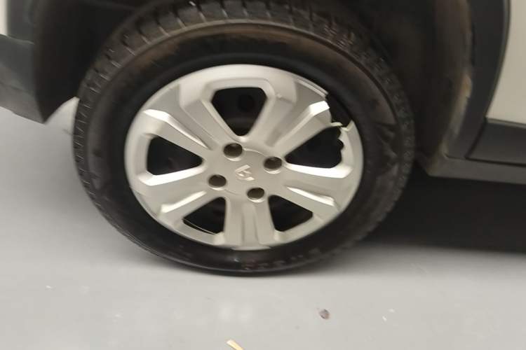 Used Baojun 510 2019 1.5L Manual Jingxiang Model 73kW China VI Emission Standard Right Rear Wheel Hub