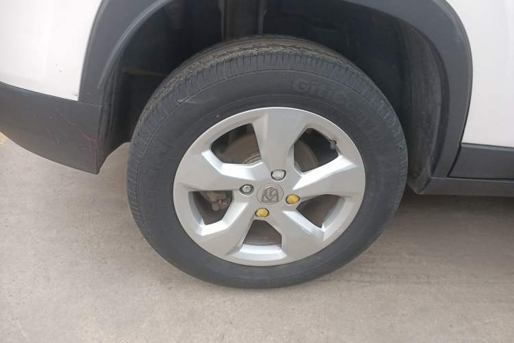 Used Baojun 510 2019 1.5L Manual Enjoyment Model China V Right Rear Wheel Hub