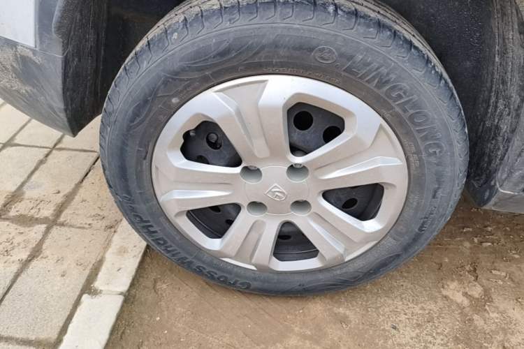 Used Baojun 510 2019 1.5L Manual Jingxiang Model 73kW China VI Emission Standard Right Rear Wheel Hub