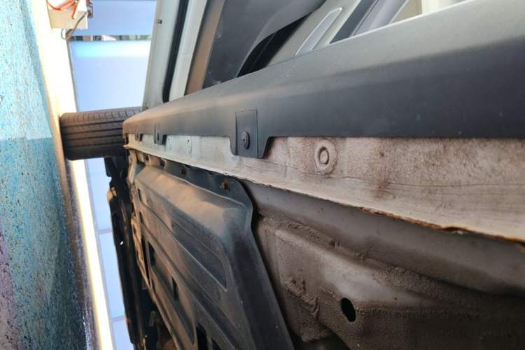 Used Baojun 510 2019 1.5L CVT Enjoyment Model China VI Emission Standard Right Side Sill