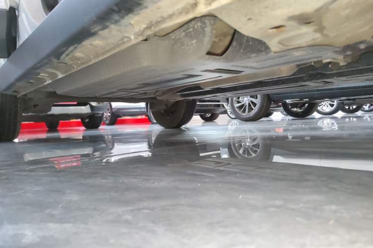 Used Baojun 510 2019 1.5L CVT Enjoyment Model China VI Emission Standard Right Side Sill