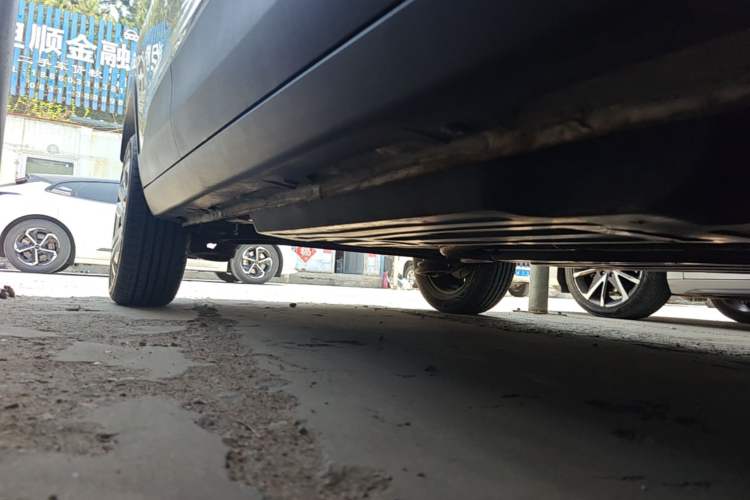 Used Baojun 510 2019 1.5L Manual Jingxiang Model 77kW China VI Emission Standard Right Side Sill