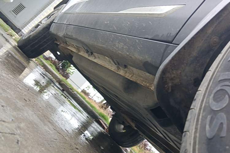 Used Baojun 510 2019 1.5L Automatic Premium Version National V Right Side Sill