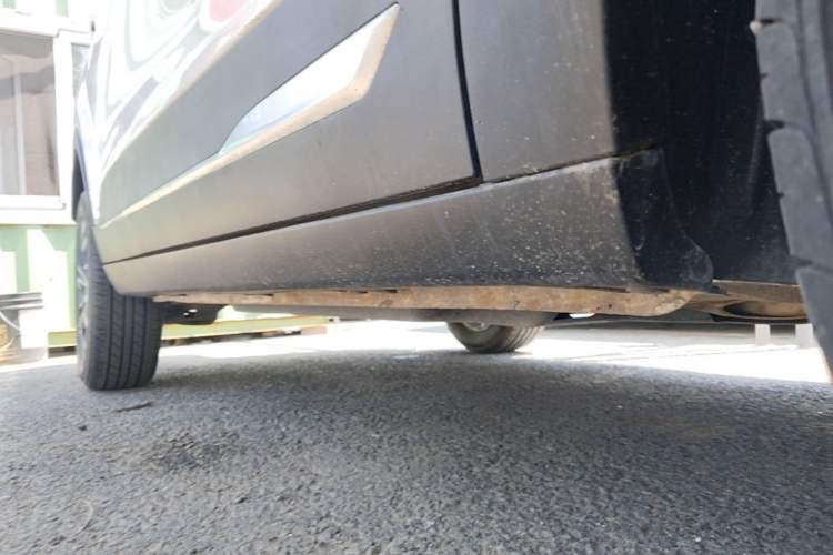 Used Baojun 510 2019 1.5L Automatic Premium Version National V Right Side Sill