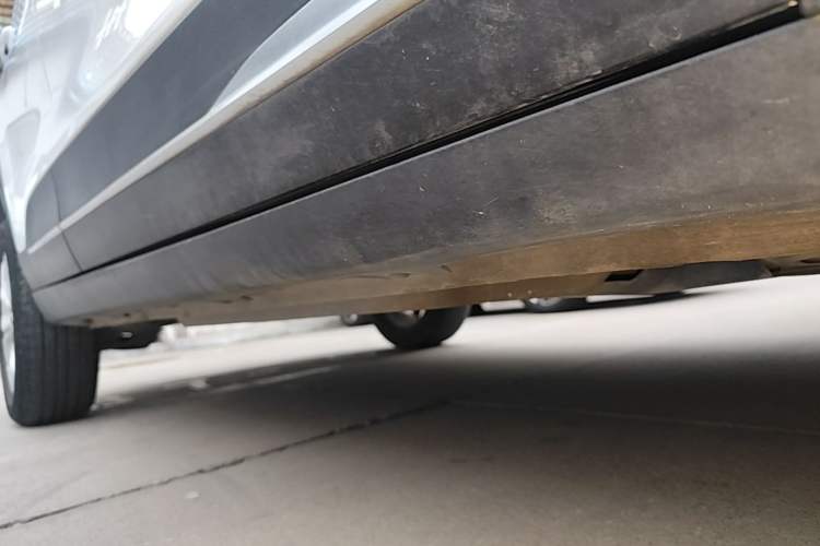 Used Baojun 510 2019 1.5L CVT Enjoyment Model China VI Emission Standard Right Side Sill