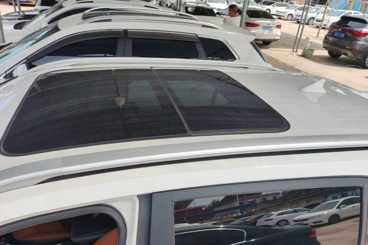 Used Baojun 510 2019 1.5L Manual Enjoyment Model China V Roof