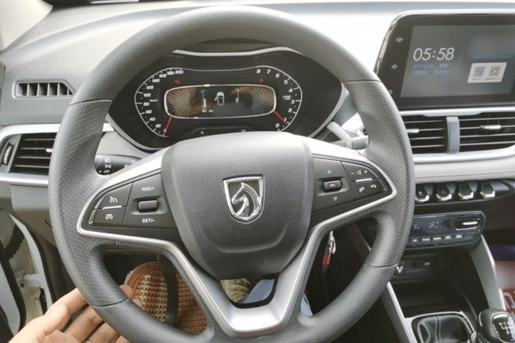 Used Baojun 510 2019 1.5L Manual Enjoyment Model 77kW China VI Emission Standard Steering Wheel