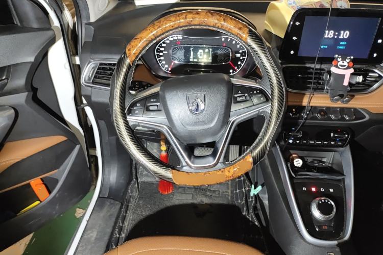 Used Baojun 510 2019 1.5L Automatic Prestige Edition China V Steering Wheel