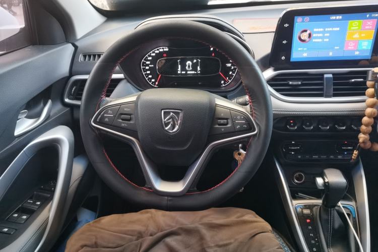 Used Baojun 510 2019 1.5L CVT Enjoyment Model China VI Emission Standard Steering Wheel