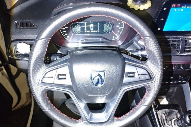 Used Baojun 510 2019 1.5L Manual Prestige Version China V Emission Standard Steering Wheel