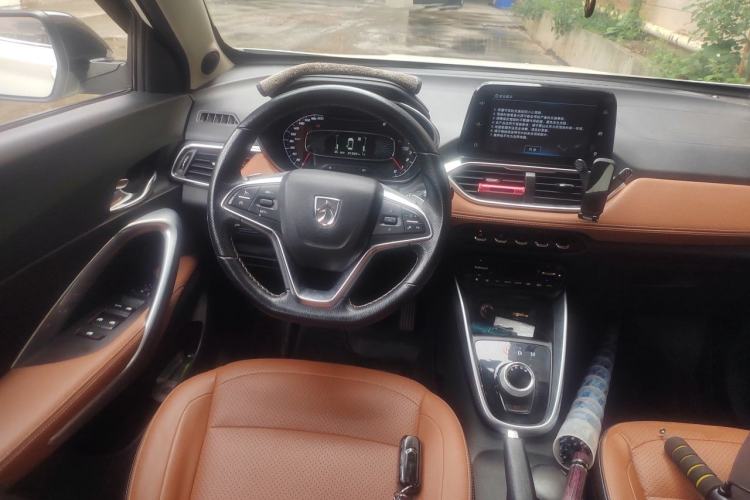 Used Baojun 510 2019 1.5L Automatic Premium Version National V Steering Wheel