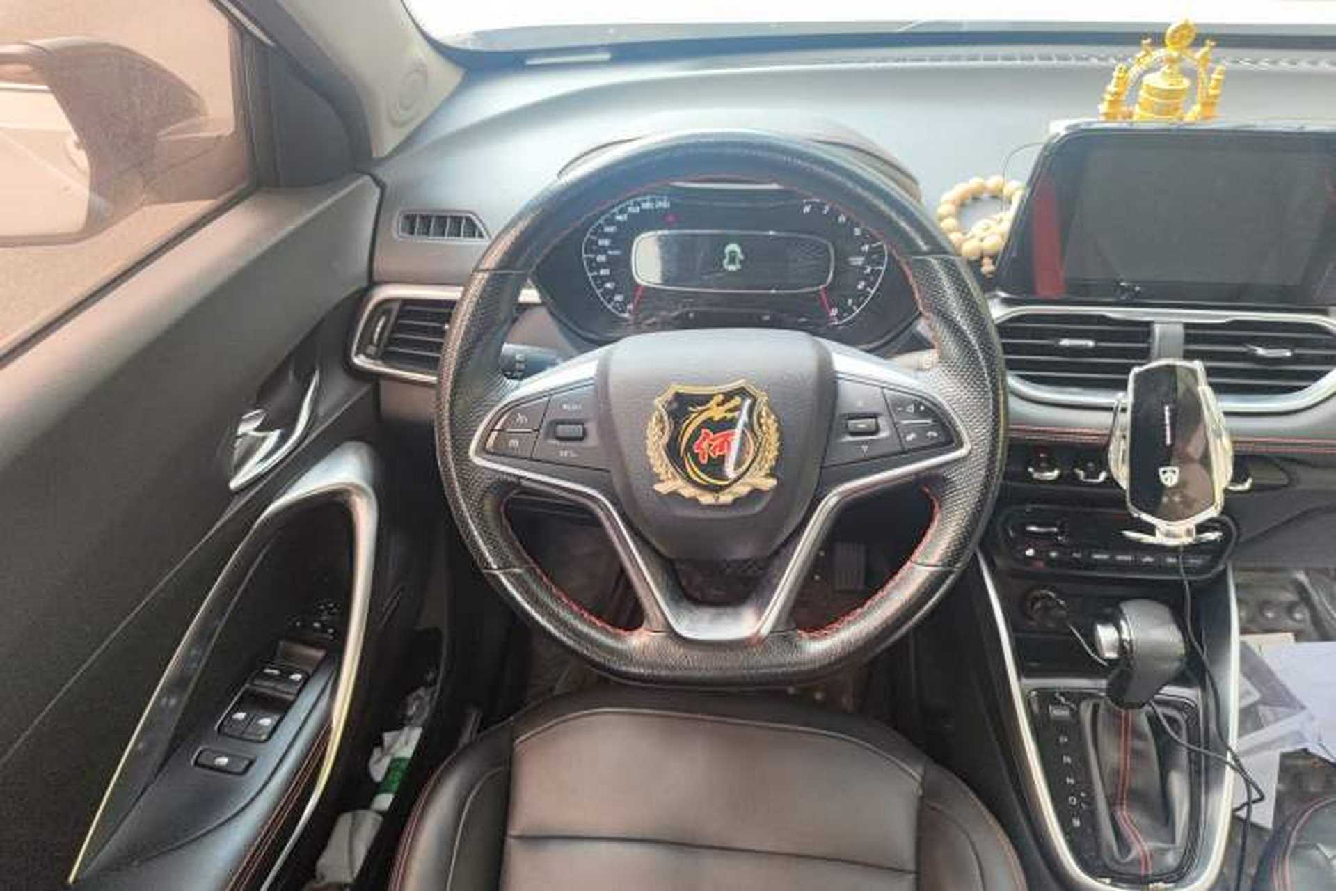 Used Baojun 510 2019 1.5L CVT Enjoyment Model China VI Emission Standard Steering Wheel
