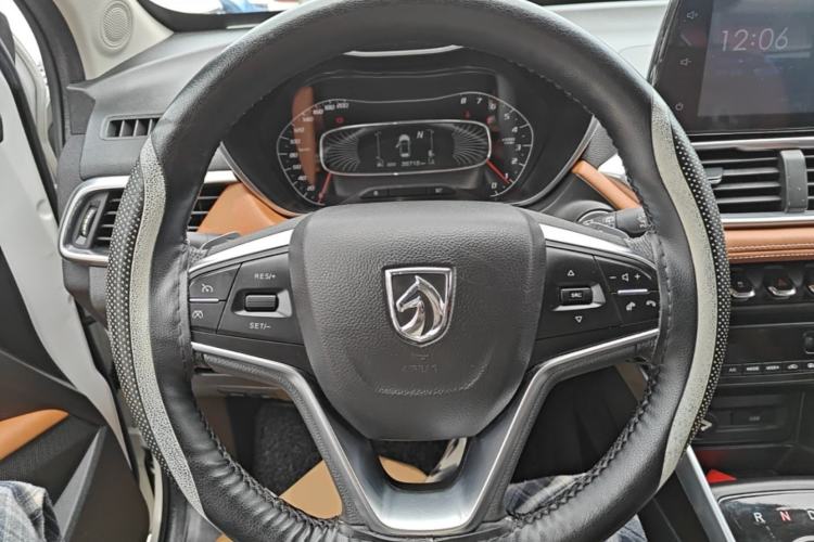 Used Baojun 510 2019 1.5L Automatic Prestige Edition China V Steering Wheel