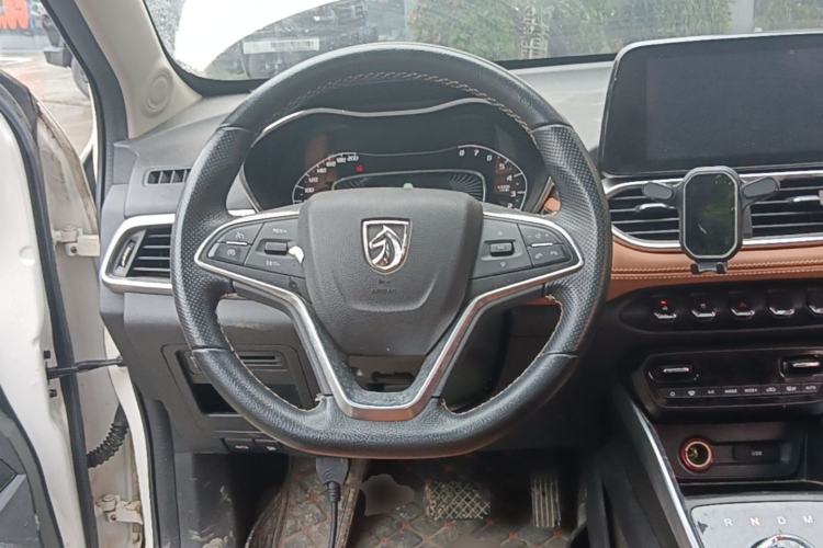 Used Baojun 510 2019 1.5L Automatic Premium Version National V Steering Wheel